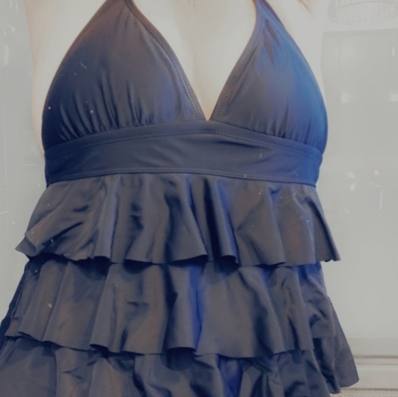 Catalina black tankini top with ruffle size 8- 10 - Picture 2 of 7